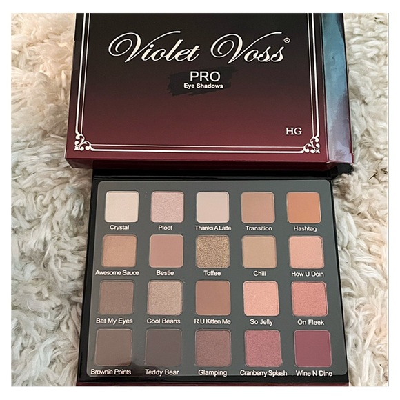 NEW! VIOLET VOSS PRO 20 EYESHADOW PALETTE HOLY GRAIL! Paraben-free;sulfate-free! - Picture 4 of 14